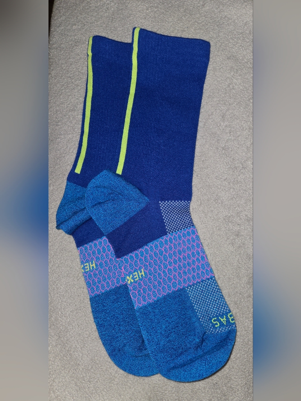 Bombas Men's Athletic Crew Socks in Blue with Neon Green Accents XL - Picture 2 of 2